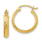 Загрузить изображение в средство просмотра галереи, 14k Yellow Gold 15mm x 2.5mm Diamond Cut Round Hoop Earrings
