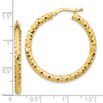 Afbeelding in Gallery-weergave laden, 10K Yellow Gold 33mm x 4mm Diamond Cut Round Hoop Earrings
