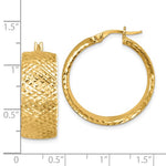 Lade das Bild in den Galerie-Viewer, 14k Yellow Gold Large Diamond Cut Round Hoop Earrings
