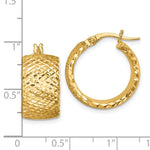 Lade das Bild in den Galerie-Viewer, 14k Yellow Gold Diamond Cut Round Hoop Earrings
