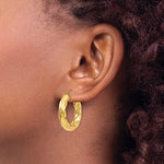 Kép betöltése a galériamegjelenítőbe: 14k Yellow Gold  Classic Twisted Round Hoop Earrings 27mm x 5mm
