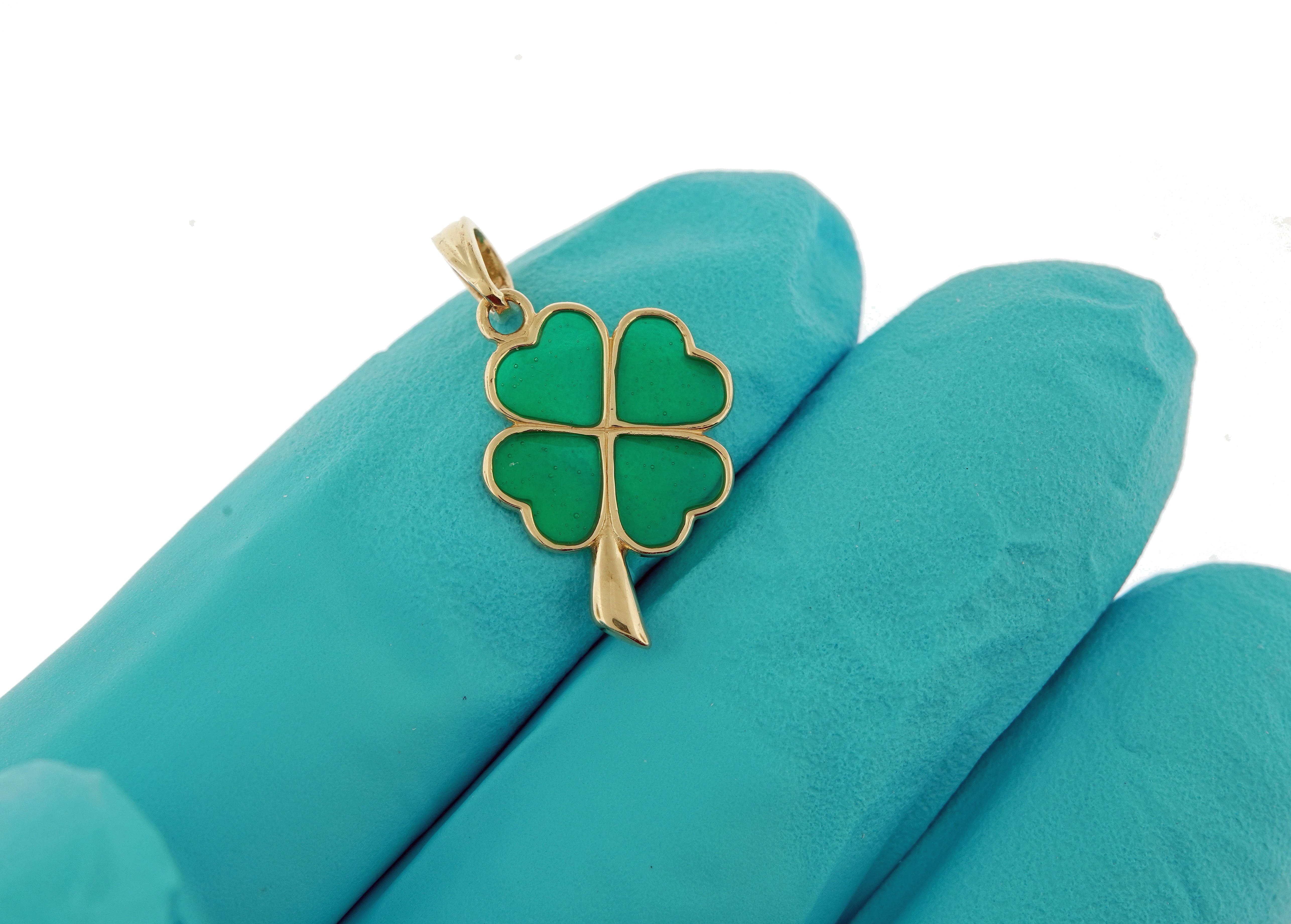 14k Yellow Gold Green Enamel Good Luck Four Leaf Clover Pendant Charm