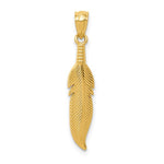 Afbeelding in Gallery-weergave laden, 14k Yellow Gold Feather Pendant Charm
