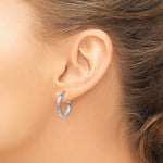 Carica l&#39;immagine nel visualizzatore di Gallery, 14k White Gold 18mm x 2.5mm Diamond Cut Round Hoop Earrings
