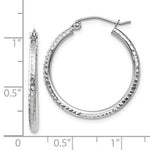 Cargar imagen en el visor de la galería, 14K White Gold Diamond Cut Round Hoop Textured Earrings 25mm x 2mm
