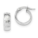 Carica l&#39;immagine nel visualizzatore di Gallery, 14K White Gold 14mmx13mmx5mm Patterned Round Hoop Earrings
