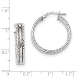 Charger l&#39;image dans la galerie, 14K White Gold 23mmx4.5mm Textured Modern Contemporary Round Hoop Earrings
