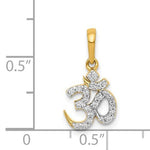 Kép betöltése a galériamegjelenítőbe: 14k Yellow Gold 1/6 CTW Genuine Diamond Om Symbol Pendant Charm
