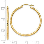 Indlæs billede til gallerivisning 14K Yellow Gold Diamond Cut Round Hoop Textured Earrings 35mm x 2mm
