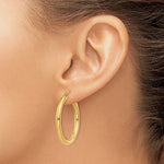Kép betöltése a galériamegjelenítőbe: 14K Yellow Gold 29mm x 3mm Classic Round Hoop Earrings
