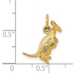 Charger l&#39;image dans la galerie, 14k Yellow Gold Kangaroo with Baby Joey 3D Pendant Charm
