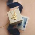 Lataa kuva Galleria-katseluun, 14k Yellow Rose White Gold Diamond Gothic Letter C Initial Alphabet Pendant Charm
