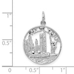 Afbeelding in Gallery-weergave laden, 14k White Gold New York City Skyline Statue Liberty Pendant Charm
