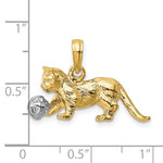 Indlæs billede til gallerivisning 14k Yellow White Gold Two Tone Cat with Ball 3D Pendant Charm
