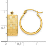 Ladda upp bild till gallerivisning, 14k Yellow Gold Woven Weave Textured Round Hoop Earrings 18mm x 8mm
