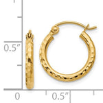 Cargar imagen en el visor de la galería, 14K Yellow Gold Diamond Cut Round Hoop Textured Earrings 15mm x 2mm
