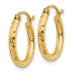 Lataa kuva Galleria-katseluun, 14K Yellow Gold Diamond Cut Round Hoop Textured Earrings 15mm x 2mm
