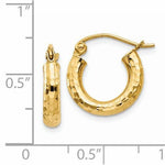 Indlæs billede til gallerivisning 14K Yellow Gold Diamond Cut Classic Round Hoop Earrings 13mm x 3mm
