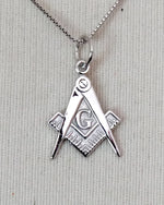 이미지를 갤러리 뷰어에 로드 , 14k White Gold Masonic Pendant Charm

