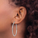 Lade das Bild in den Galerie-Viewer, Sterling Silver Diamond Cut Classic Round Hoop Earrings 40mm x 2mm
