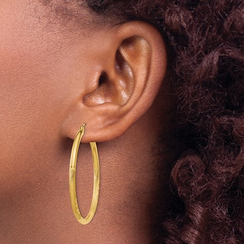 14K Yellow Gold Satin Diamond Cut Classic Round Hoop Earrings 40mm x 2.5mm