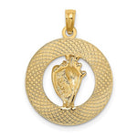 Indlæs billede til gallerivisning 14k Yellow Gold Bahamas Conch Shell Travel Circle Pendant Charm
