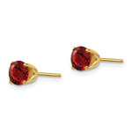 Carica l&#39;immagine nel visualizzatore di Gallery, 14k Yellow Gold 5mm Round Garnet Stud Earrings January Birthstone
